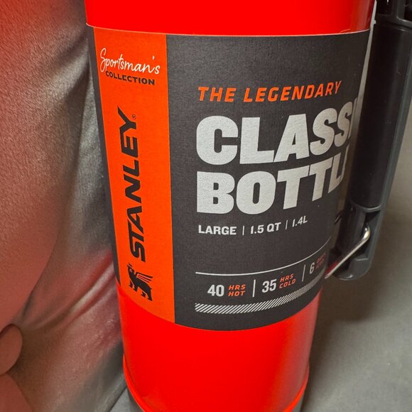 Stanley Legendary Vacuum Insulated‎ Bottle large 1.5 QT  1.4L- Orange neon - Picture 3 of 7